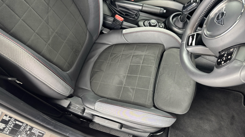 MINI Hatchback 1.5 Cooper Sport 5dr Petrol Hatchback